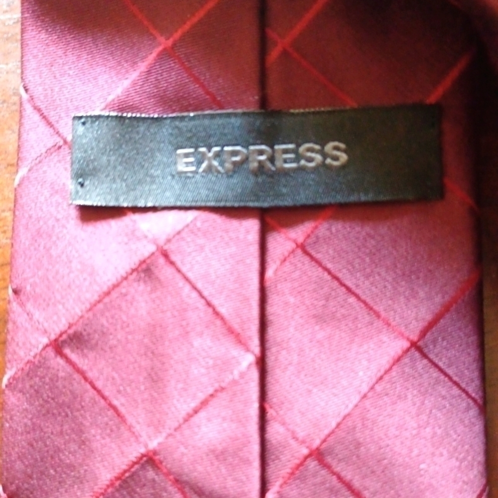 express Cherry Wine Silk Necktie